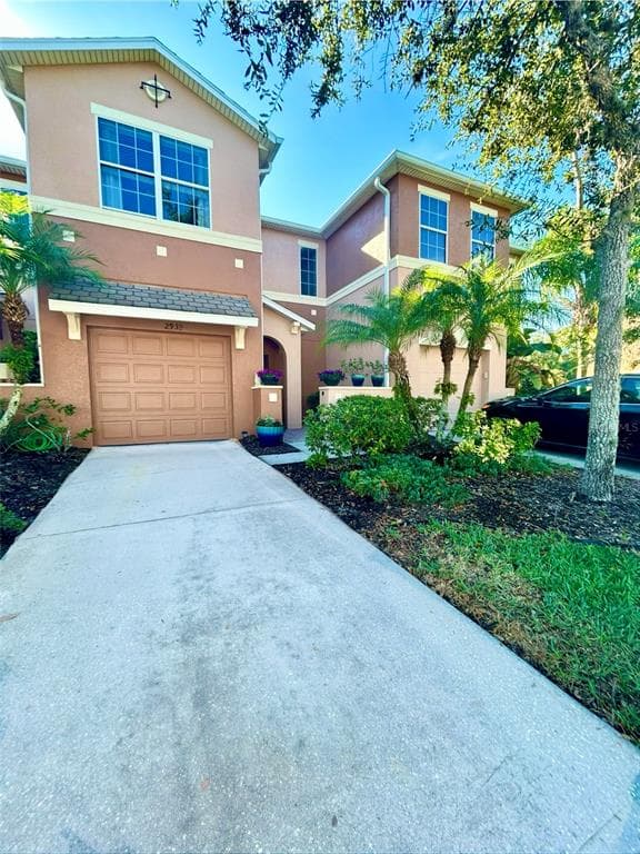 2939 BIRCHCREEK DRIVE WESLEY CHAPEL, FL 33544