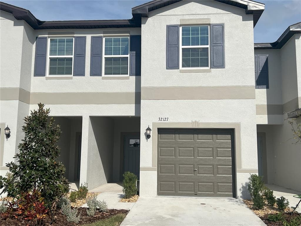 32127 POWDERPUFF MIMOSA DRIVE SAN ANTONIO, FL 33576