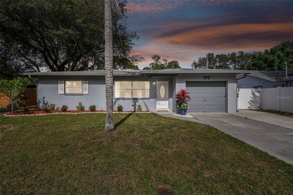 2718 N TERRACE DRIVE CLEARWATER, FL 33759