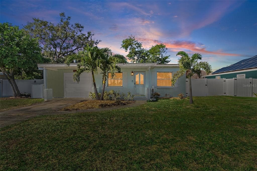 1326 74TH STREET N