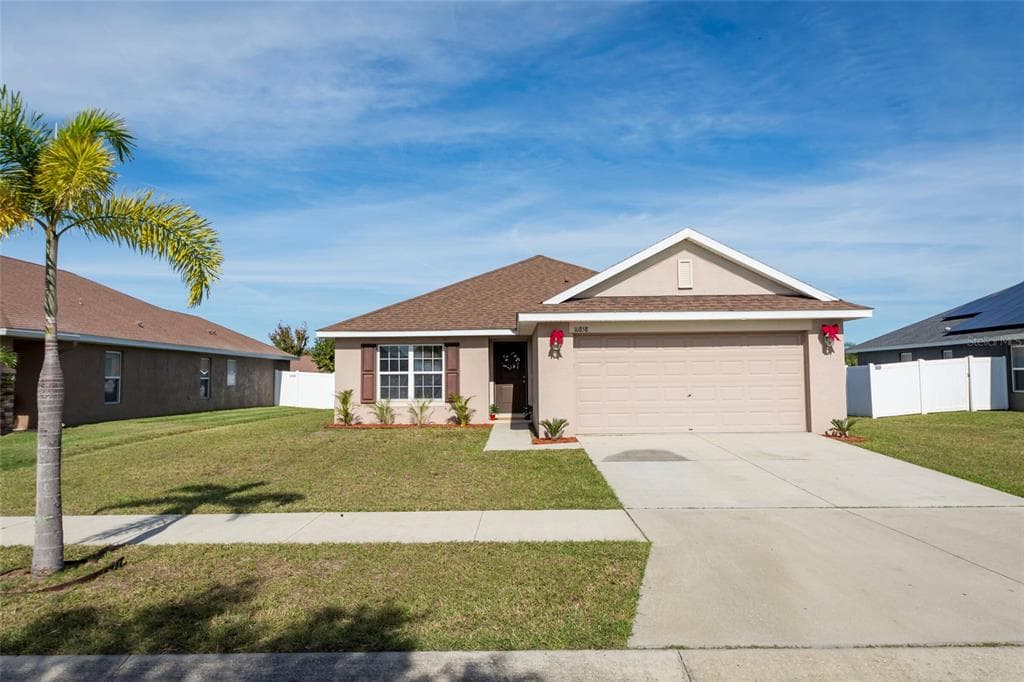 10858 KIRKWALL PORT DRIVE WIMAUMA, FL 33598
