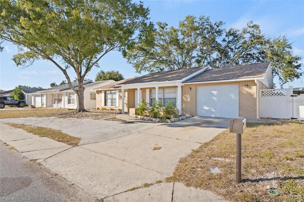 7351 NOVA SCOTIA DRIVE PORT RICHEY, FL 34668