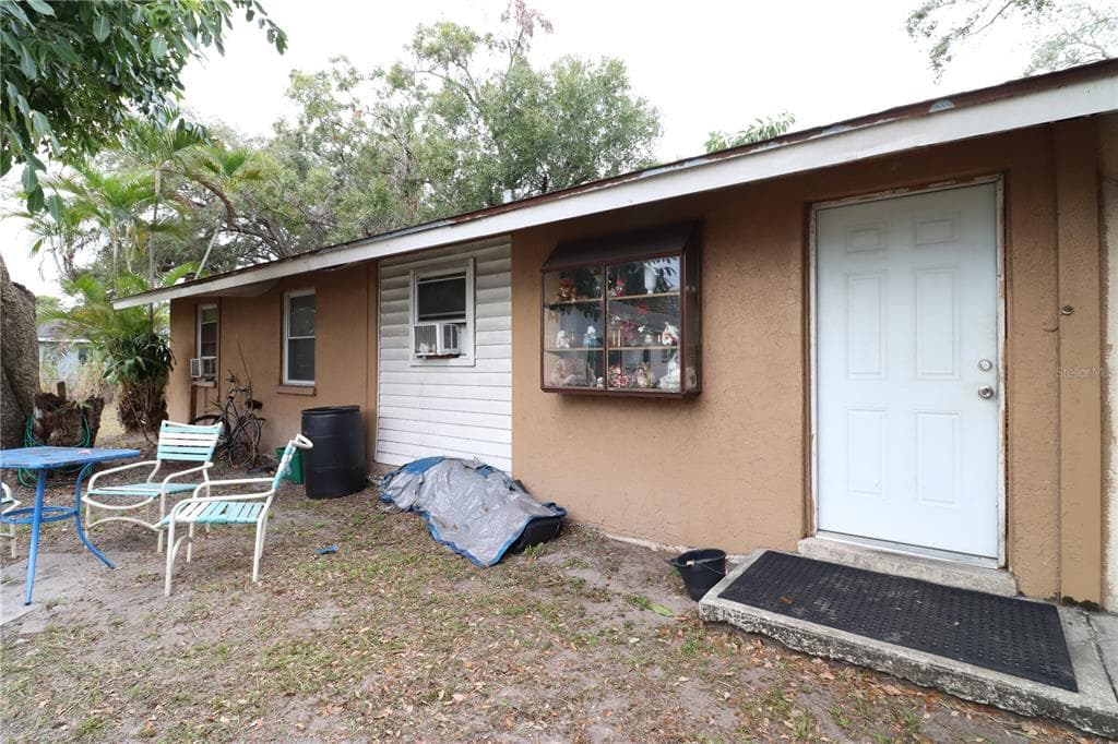 1016 7TH STREET E BRADENTON, FL 34208