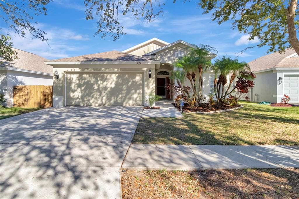 10456 HUNTERS HAVEN BOULEVARD RIVERVIEW, FL 33578