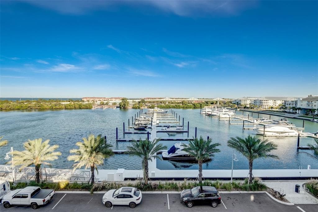 5140 MARINA WAY TAMPA, FL 33611