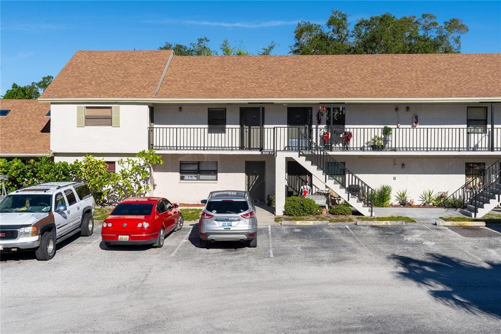 2154 BRADFORD STREET UNIT 222 CLEARWATER, FL 33760