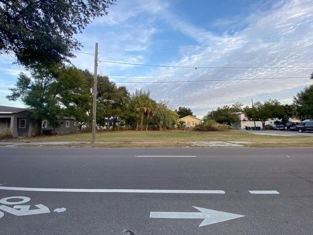 2901 N 21ST STREET TAMPA, FL 33605