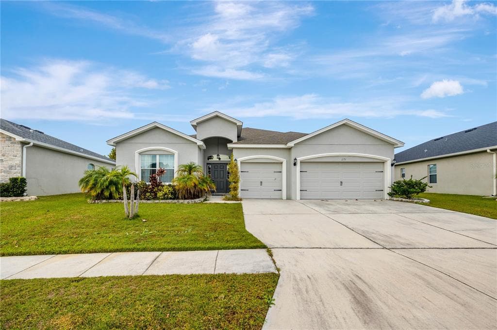 6721 CASTLE GREEN PLACE