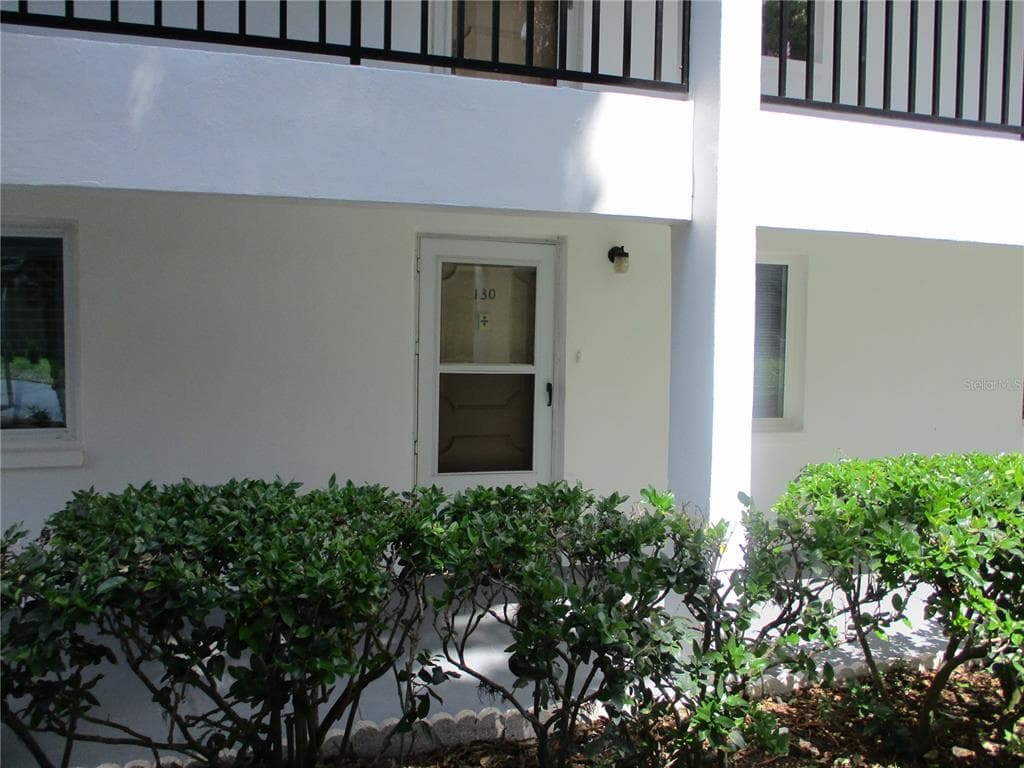 2060 MARILYN STREET UNIT 130 CLEARWATER, FL 33765