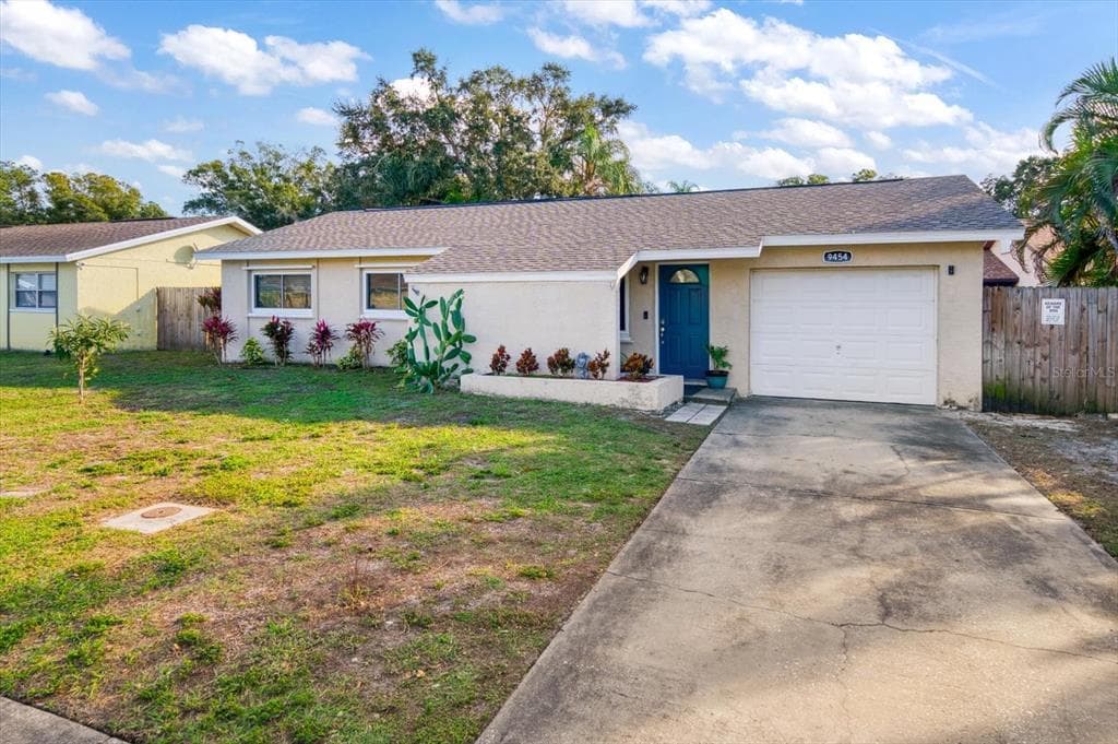 9454 SCOTT DRIVE SEMINOLE, FL 33777