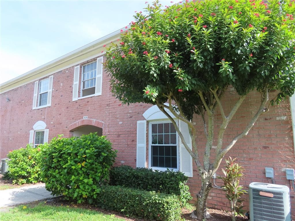 3526 41ST AVENUE S UNIT 170 ST PETERSBURG, FL 33711