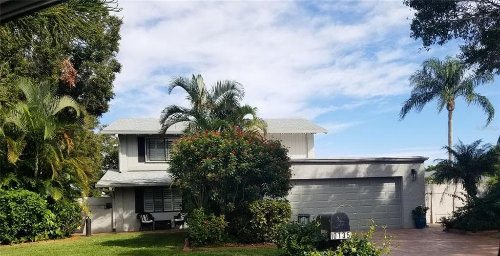 10135 133RD STREET SEMINOLE, FL 33776