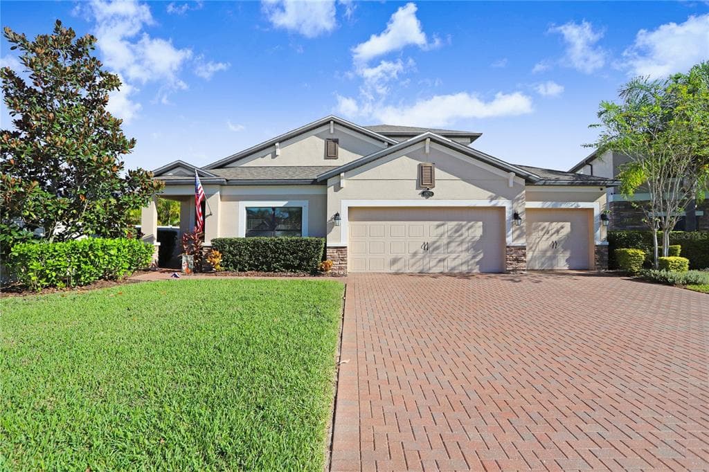 1974 MOORHEN WAY LUTZ, FL 33558