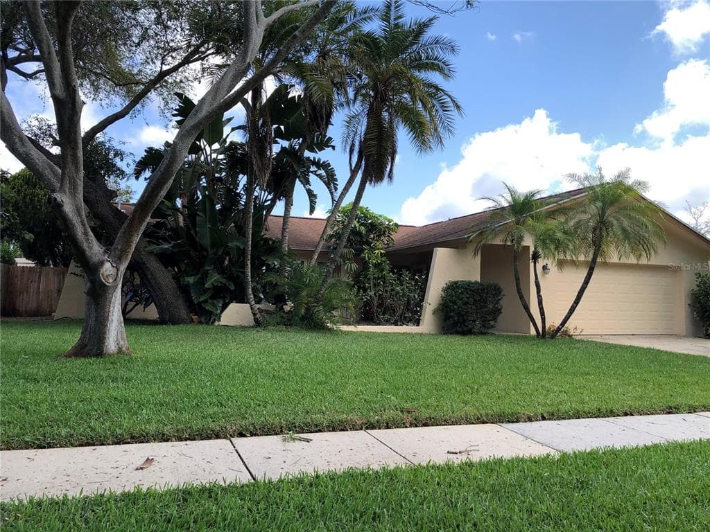 3082 CASCADE DRIVE CLEARWATER, FL 33761