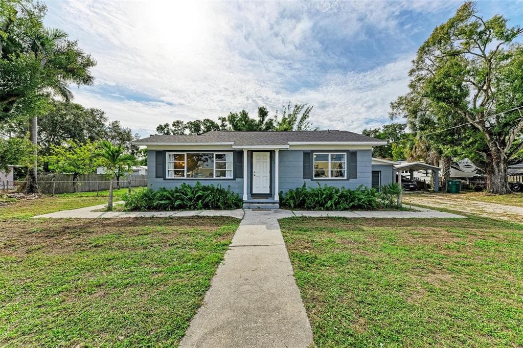 1607 10TH STREET W PALMETTO, FL 34221