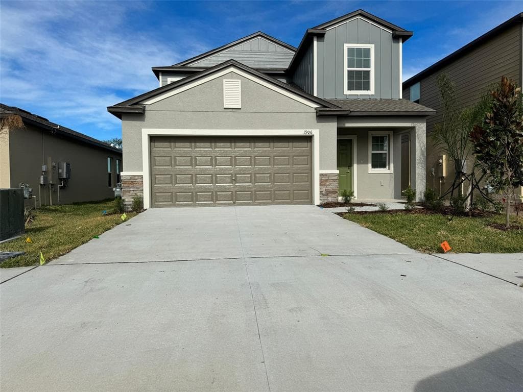 1906 LANIER ROAD ZEPHYRHILLS, FL 33541