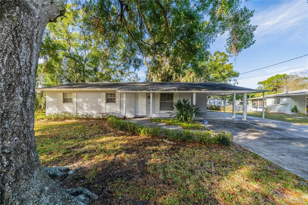 1721 MERIDIAN STREET RUSKIN, FL 33570
