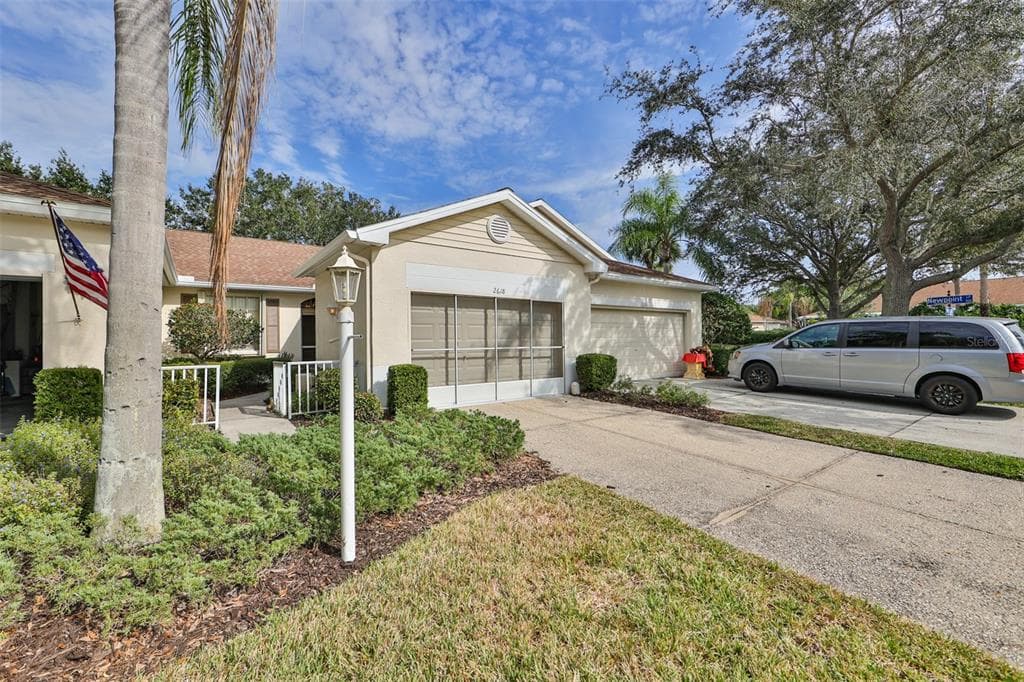 2618 NEWCOMB COURT SUN CITY CENTER, FL 33573