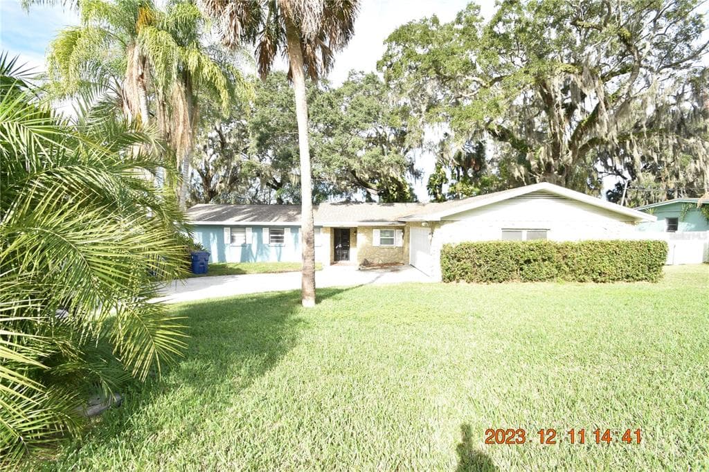 3606 RIVER GROVE DRIVE TAMPA, FL 33610
