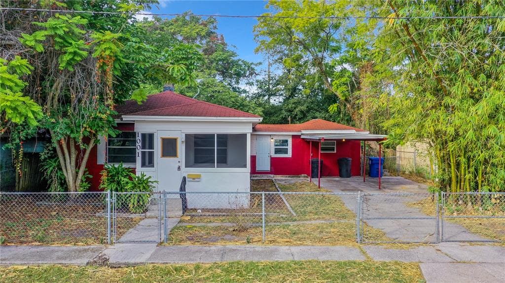1001 QUEEN STREET S ST PETERSBURG, FL 33712
