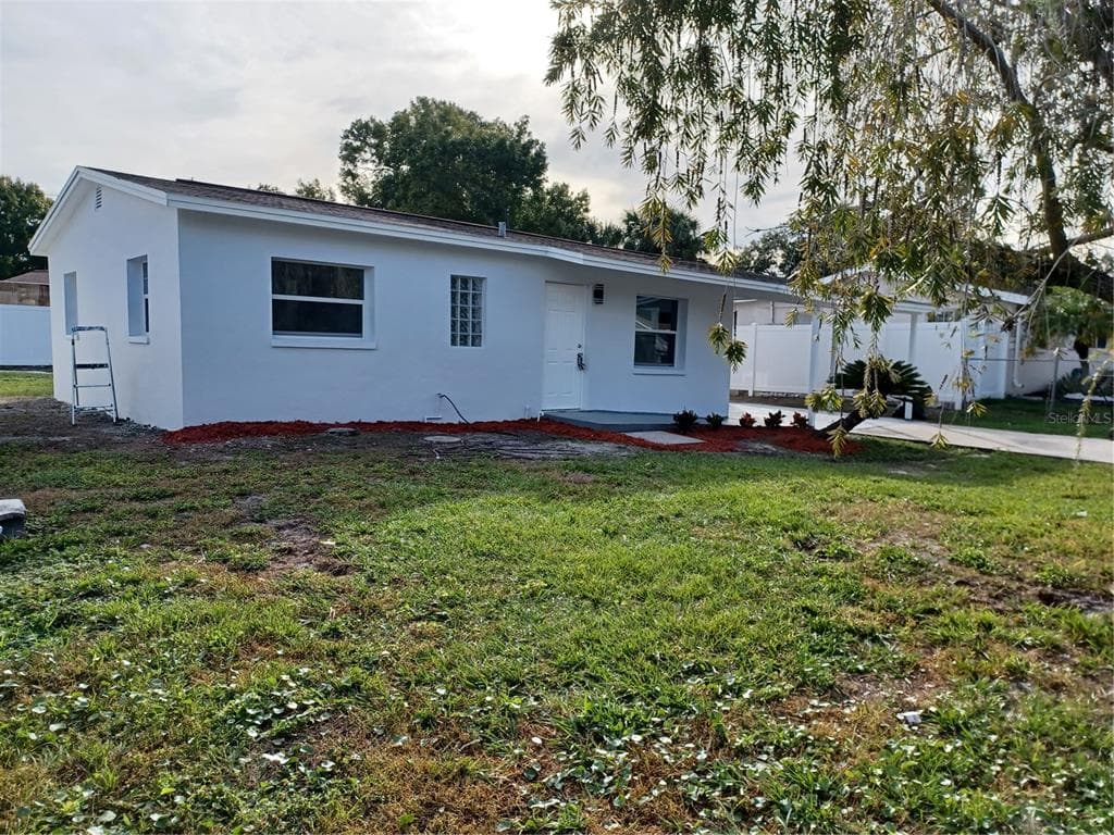 6918 DIMARCO ROAD TAMPA, FL 33634