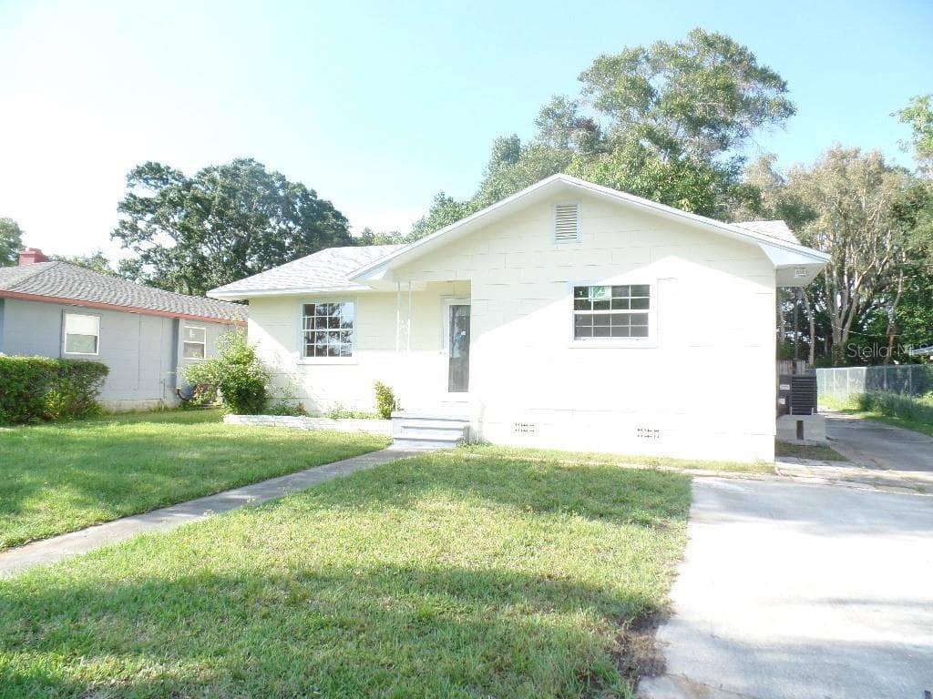 1117 27TH AVENUE S ST PETERSBURG, FL 33705