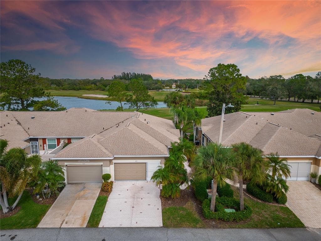631 TREMONT GREENS LANE SUN CITY CENTER, FL 33573