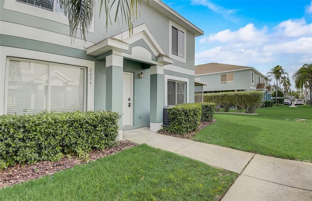 2234 FLUORSHIRE DRIVE BRANDON, FL 33511