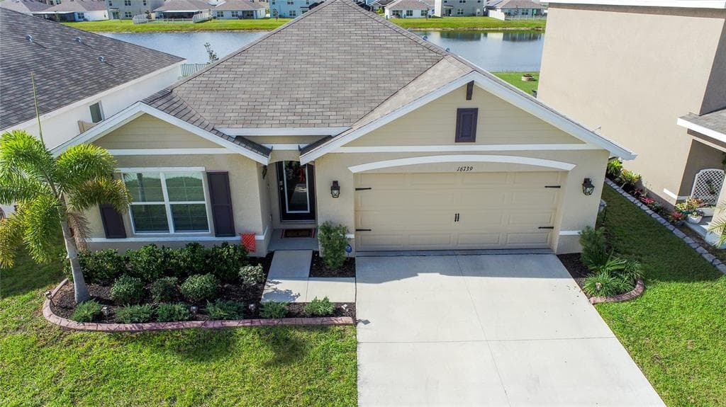 16739 SUNBURST LAKE STREET WIMAUMA, FL 33598