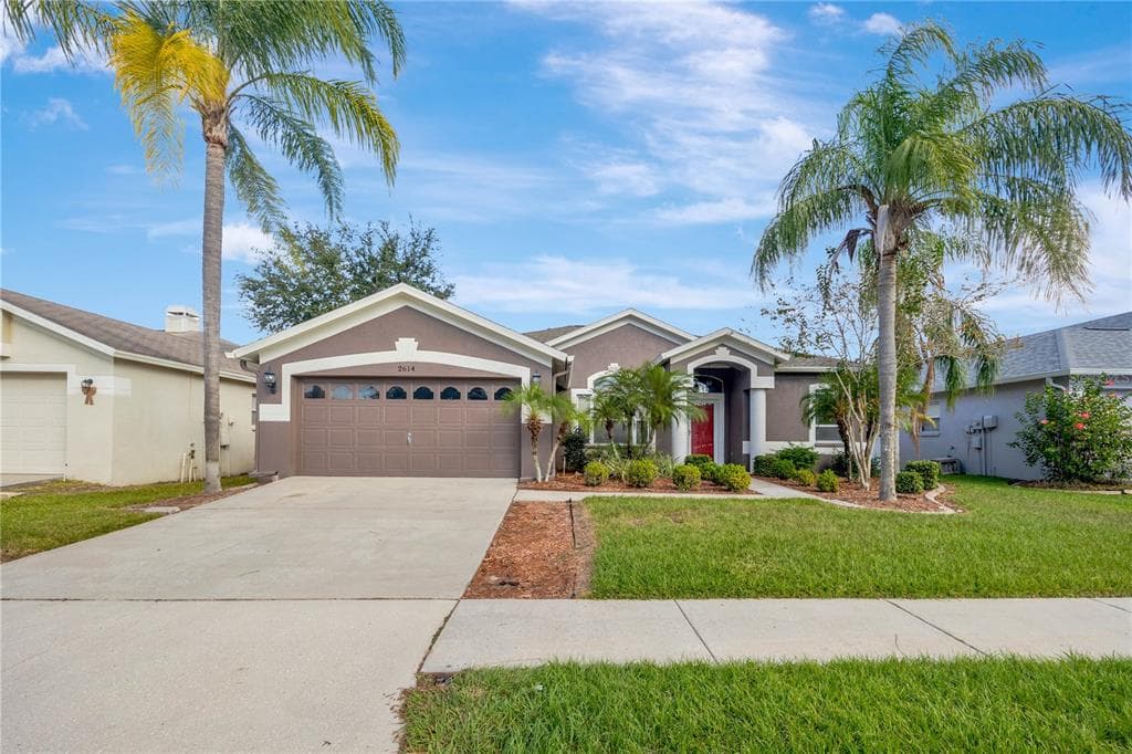 2614 ALLWOOD AVENUE VALRICO, FL 33596