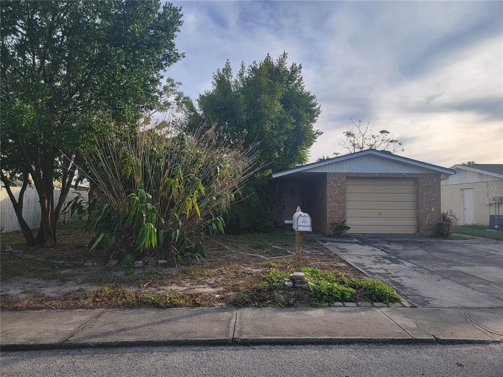 7134 MAYFIELD DRIVE PORT RICHEY, FL 34668