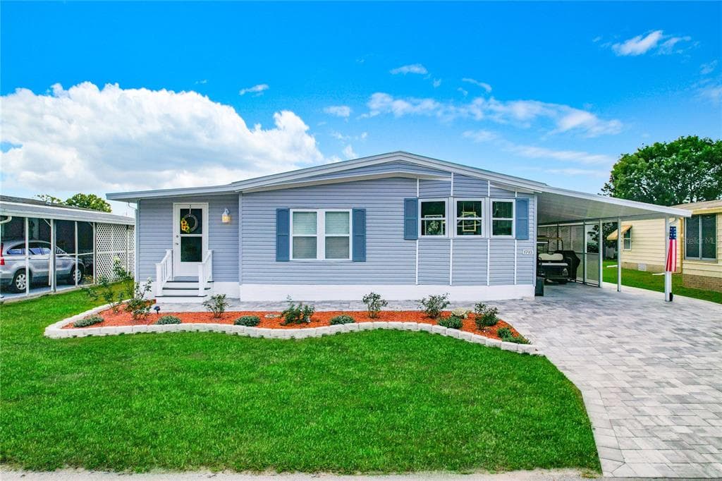 1793 FOX HILL DR LAKELAND, FL 33810