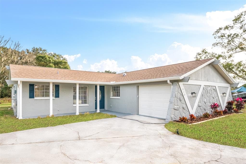 513 HIGHVIEW CIRCLE S BRANDON, FL 33510