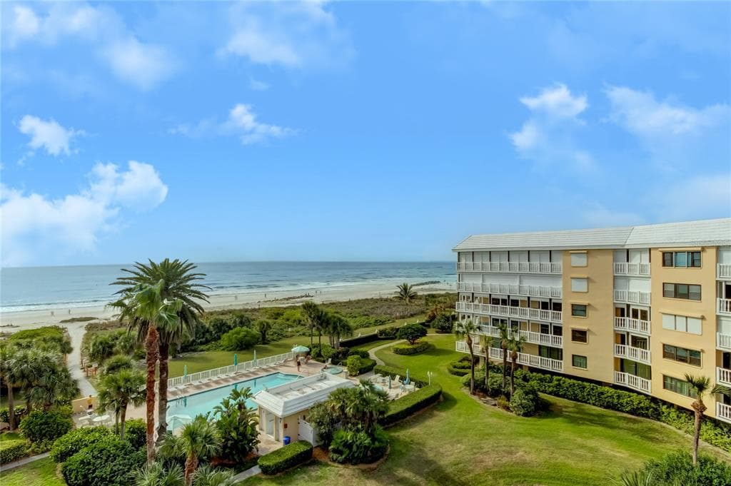 6500 SUNSET WAY UNIT 517 ST PETE BEACH, FL 33706