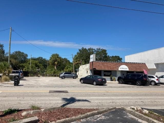 4229 HENDERSON BOULEVARD TAMPA, FL 33629