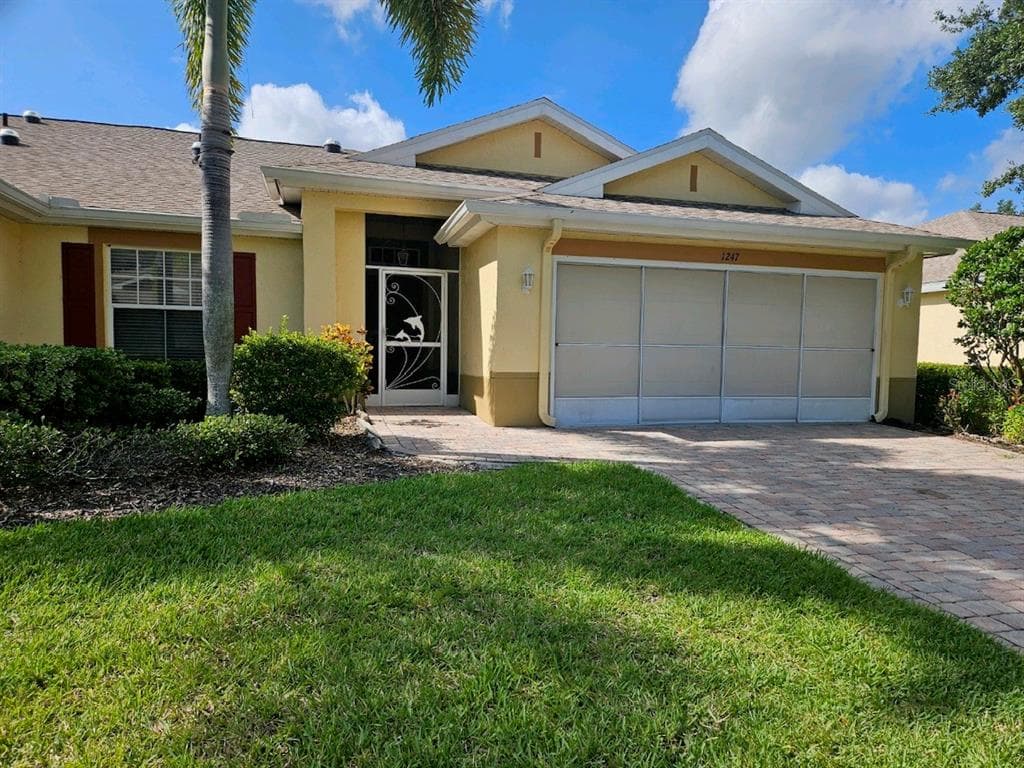 1247 CORINTH GREENS DRIVE SUN CITY CENTER, FL 33573