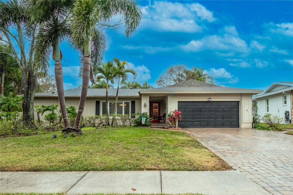 2079 SWAN LANE SAFETY HARBOR, FL 34695
