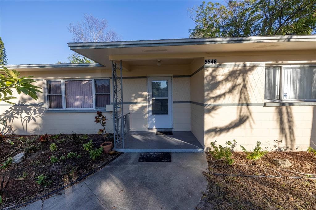 5546 5TH STREET S ST PETERSBURG, FL 33705
