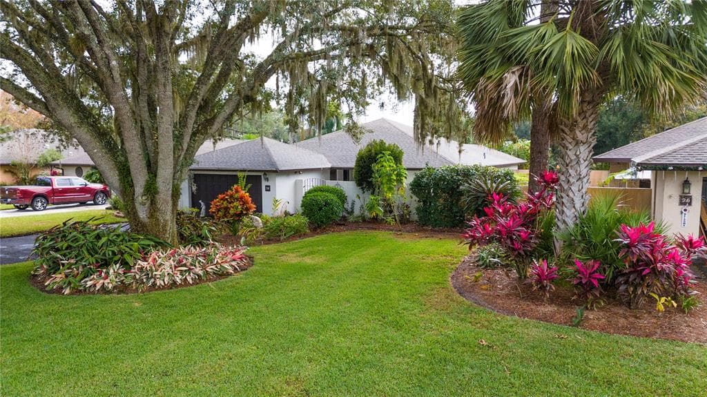 28 COVENTRY DRIVE HAINES CITY, FL 33844