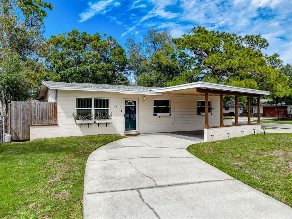 4601 70TH AVENUE N PINELLAS PARK, FL 33781
