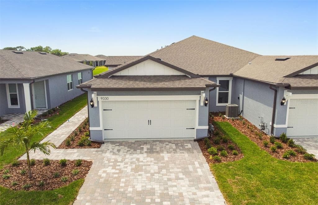 9330 BALLASTER POINTE LOOP PARRISH, FL 34219