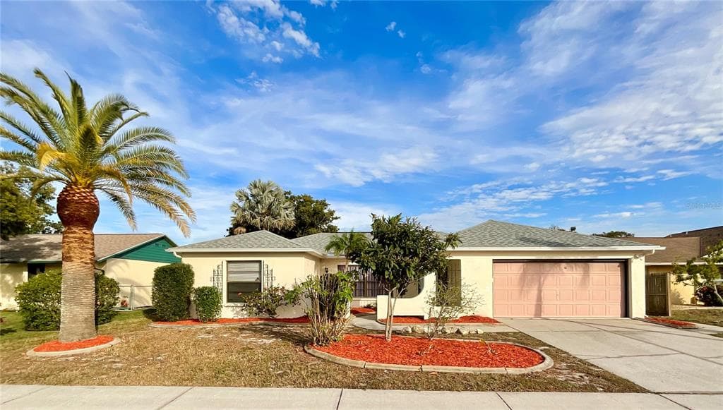 1132 GREENLEA DRIVE HOLIDAY, FL 34691
