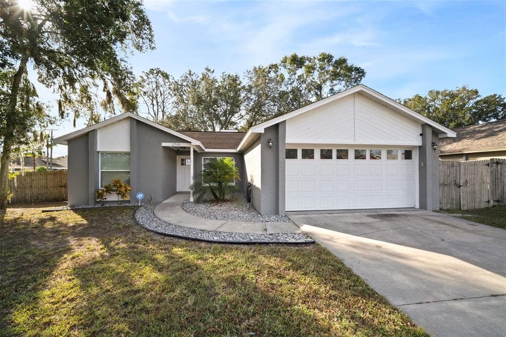 1701 JILLIAN ROAD BRANDON, FL 33510