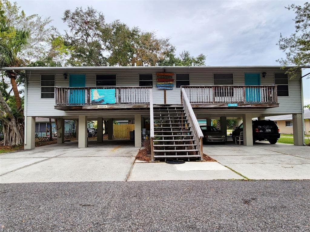7020 HIBISCUS AVENUE S UNIT A SOUTH PASADENA, FL 33707