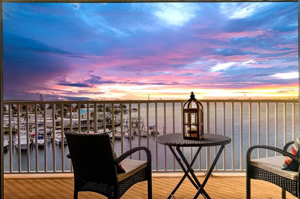 8800 BAY PINES BOULEVARD UNIT 418 ST PETERSBURG, FL 33709