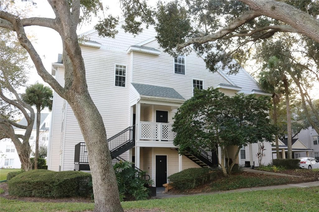 3269 HAVILAND COURT UNIT 202