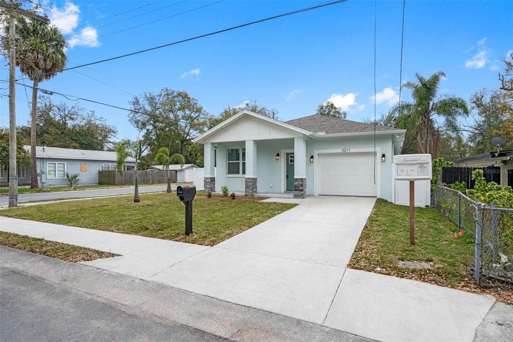 3211 E 25TH AVENUE TAMPA, FL 33605