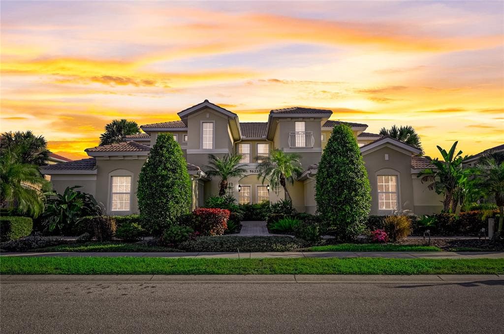 9622 SEA TURTLE TERRACE UNIT 202 BRADENTON, FL 34212