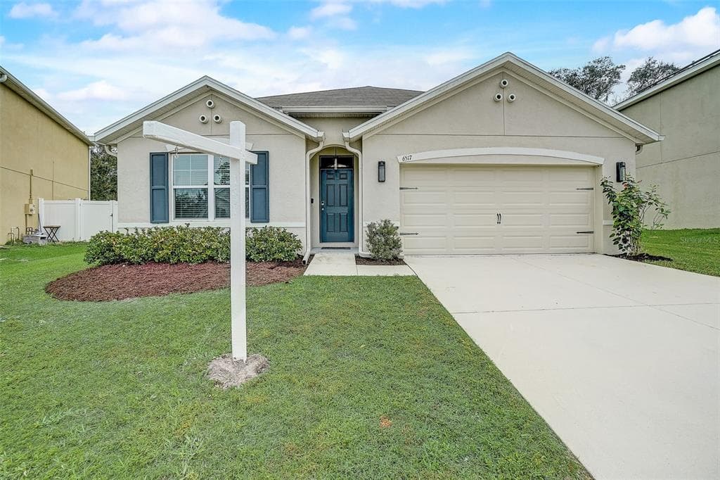 6517 WAGON TRAIL STREET ZEPHYRHILLS, FL 33541