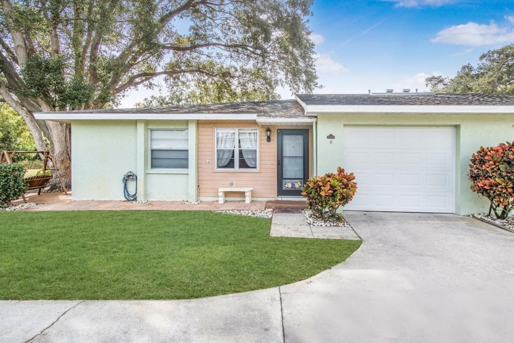 1150 ORANGE TREE CIRCLE E UNIT D PALM HARBOR, FL 34684